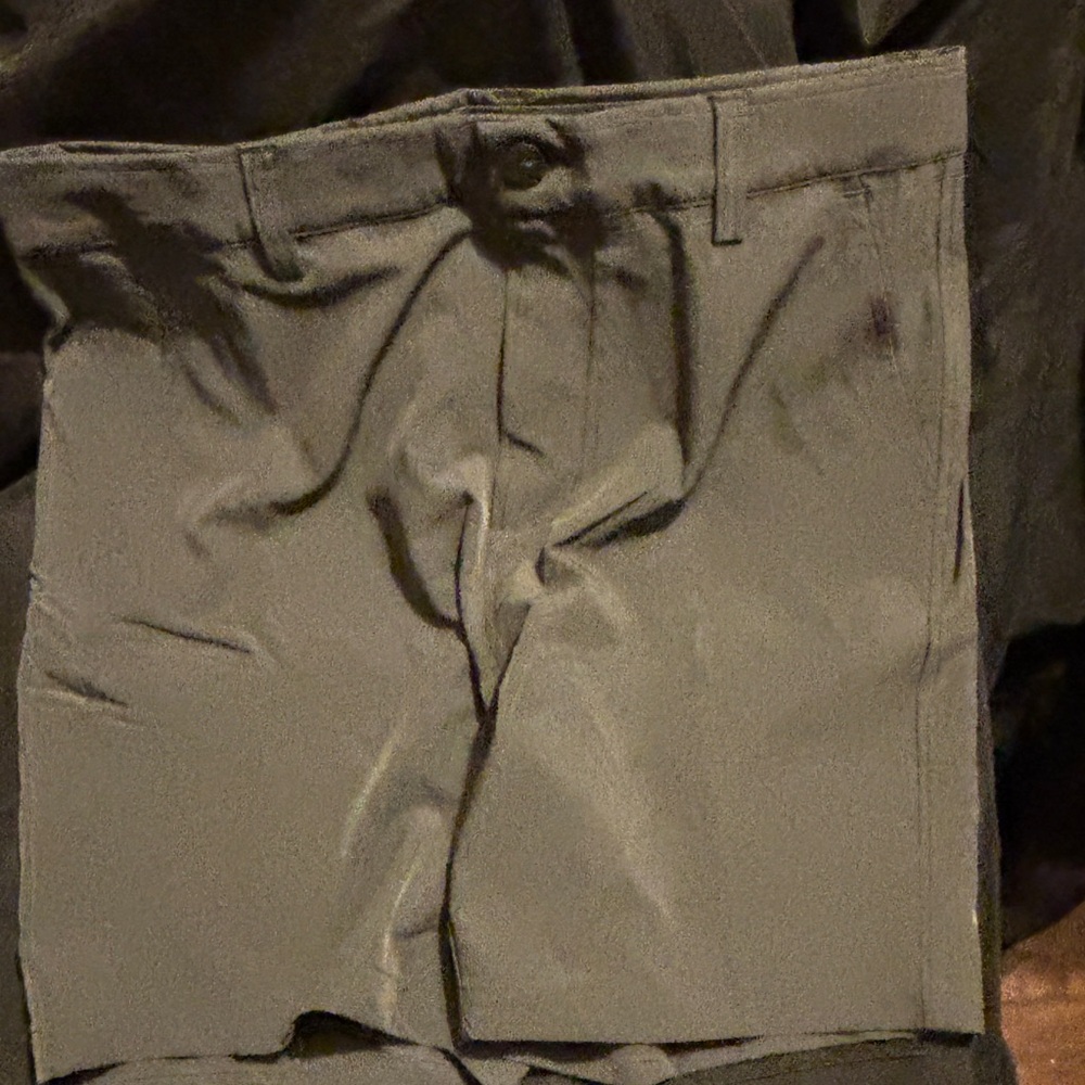 Men's 1764 golf gray shorts size 32 new